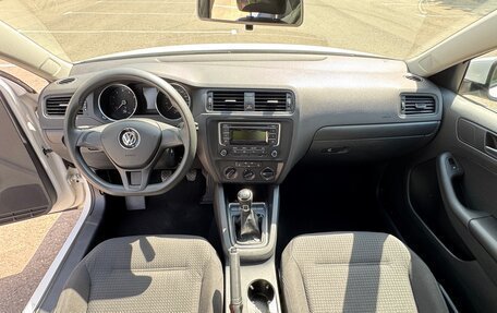 Volkswagen Jetta VI, 2015 год, 1 150 000 рублей, 13 фотография