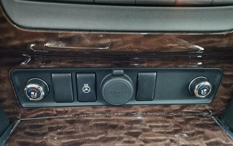 Nissan Patrol, 2010 год, 2 000 000 рублей, 30 фотография