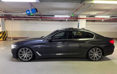 BMW 5 серия, 2018 год, 5 150 000 рублей, 2 фотография