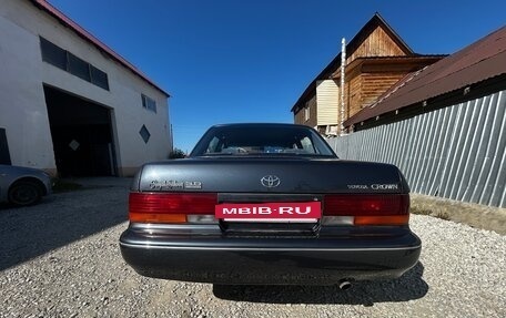 Toyota Crown, 1994 год, 1 500 000 рублей, 4 фотография