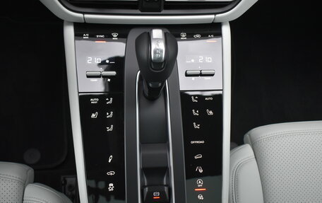 Porsche Macan I рестайлинг, 2025 год, 11 990 000 рублей, 18 фотография