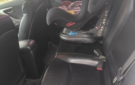 Hyundai Avante, 2012 год, 880 000 рублей, 8 фотография
