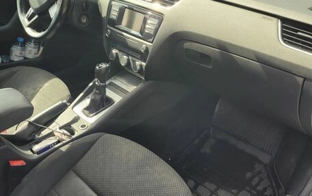 Skoda Octavia, 2016 год, 900 000 рублей, 6 фотография