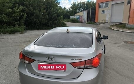 Hyundai Avante, 2012 год, 880 000 рублей, 4 фотография