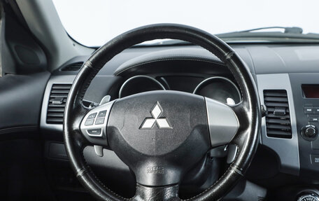 Mitsubishi Outlander III рестайлинг 3, 2011 год, 1 279 000 рублей, 11 фотография