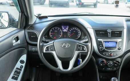 Hyundai Solaris II рестайлинг, 2011 год, 819 000 рублей, 14 фотография