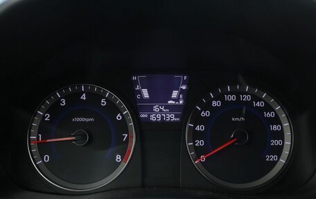 Hyundai Solaris II рестайлинг, 2011 год, 819 000 рублей, 15 фотография