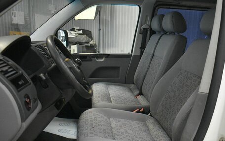 Volkswagen Caravelle T5, 2007 год, 999 000 рублей, 7 фотография