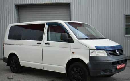 Volkswagen Caravelle T5, 2007 год, 999 000 рублей, 2 фотография