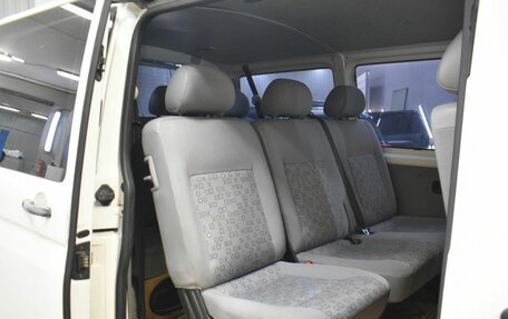 Volkswagen Caravelle T5, 2007 год, 999 000 рублей, 14 фотография