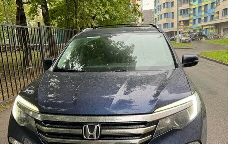 Honda Pilot III рестайлинг, 2016 год, 3 300 000 рублей, 1 фотография