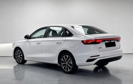 Geely Emgrand, 2025 год, 1 550 000 рублей, 5 фотография