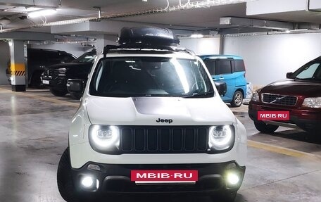 Jeep Renegade I рестайлинг, 2020 год, 2 000 000 рублей, 2 фотография