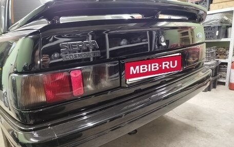 Ford Sierra I, 1992 год, 3 000 000 рублей, 2 фотография