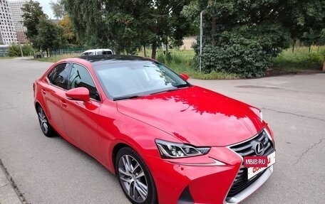 Lexus IS III, 2018 год, 2 245 000 рублей, 5 фотография