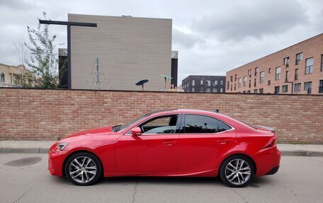 Lexus IS III, 2018 год, 2 245 000 рублей, 9 фотография