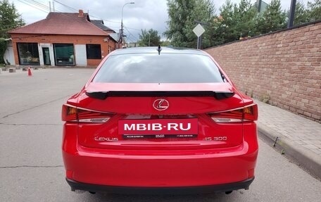 Lexus IS III, 2018 год, 2 245 000 рублей, 7 фотография