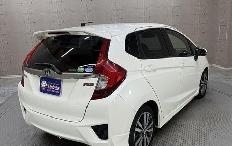 Honda Fit III, 2013 год, 900 000 рублей, 7 фотография