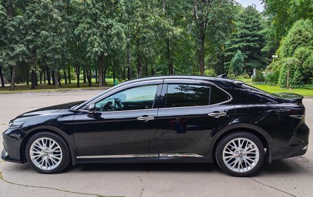 Toyota Camry, 2019 год, 2 300 000 рублей, 8 фотография