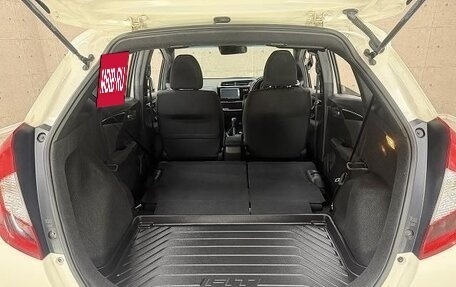 Honda Fit III, 2013 год, 900 000 рублей, 15 фотография