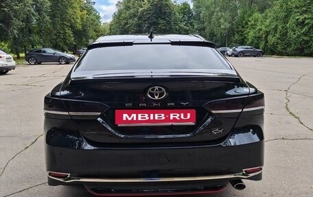 Toyota Camry, 2019 год, 2 300 000 рублей, 6 фотография