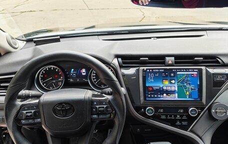Toyota Camry, 2019 год, 2 300 000 рублей, 14 фотография