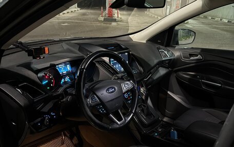 Ford Kuga III, 2017 год, 1 300 000 рублей, 10 фотография