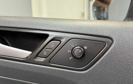 Volkswagen Jetta VI, 2016 год, 1 272 000 рублей, 18 фотография