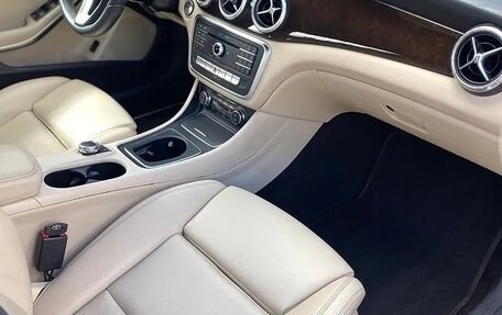Mercedes-Benz CLA, 2018 год, 1 750 000 рублей, 10 фотография