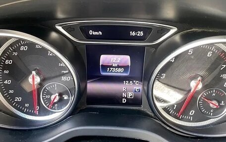 Mercedes-Benz CLA, 2018 год, 1 750 000 рублей, 15 фотография