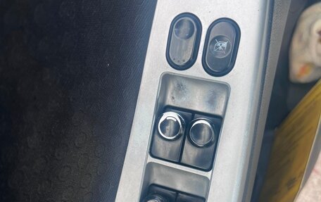 Hyundai Solaris II рестайлинг, 2012 год, 180 000 рублей, 9 фотография