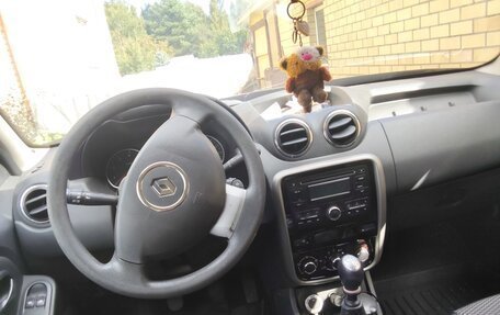 Renault Duster I рестайлинг, 2014 год, 1 000 000 рублей, 6 фотография