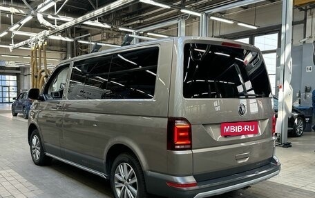 Volkswagen Multivan T6 рестайлинг, 2018 год, 4 099 000 рублей, 4 фотография