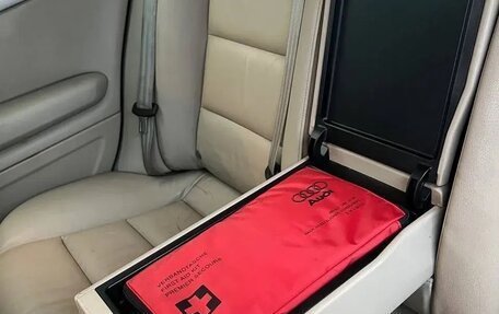 Audi A4, 2004 год, 525 000 рублей, 15 фотография