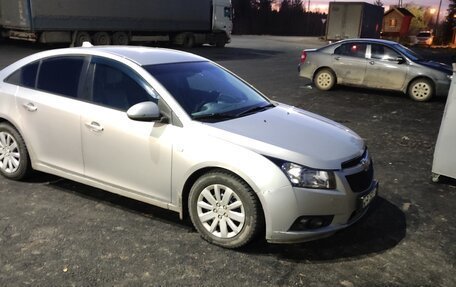 Chevrolet Cruze II, 2012 год, 570 000 рублей, 4 фотография