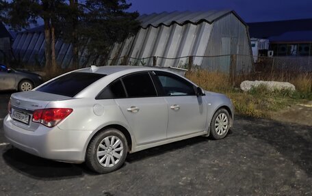 Chevrolet Cruze II, 2012 год, 570 000 рублей, 6 фотография