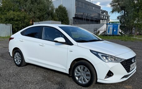 Hyundai Solaris II рестайлинг, 2021 год, 990 000 рублей, 6 фотография