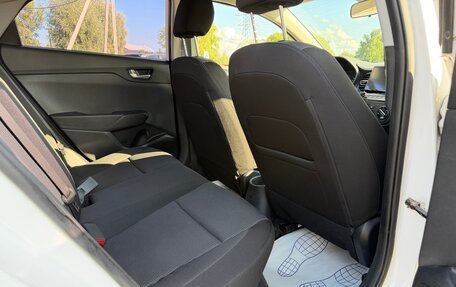 Hyundai Solaris II рестайлинг, 2021 год, 990 000 рублей, 27 фотография