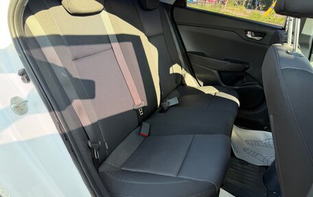Hyundai Solaris II рестайлинг, 2021 год, 990 000 рублей, 28 фотография
