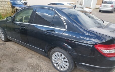 Mercedes-Benz C-Класс, 2007 год, 900 000 рублей, 3 фотография