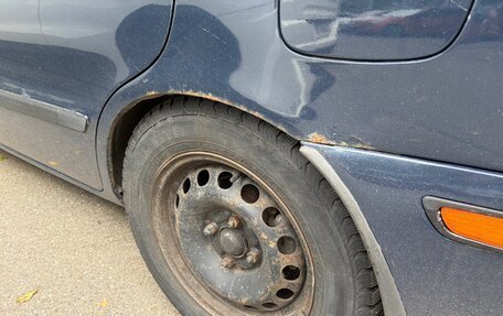 Volvo V40 I, 2003 год, 250 000 рублей, 2 фотография