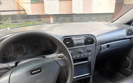 Volvo V40 I, 2003 год, 250 000 рублей, 12 фотография