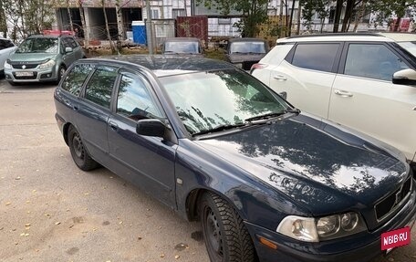 Volvo V40 I, 2003 год, 250 000 рублей, 6 фотография