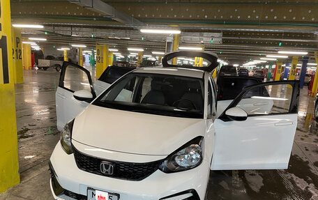 Honda Fit, 2022 год, 1 890 000 рублей, 9 фотография