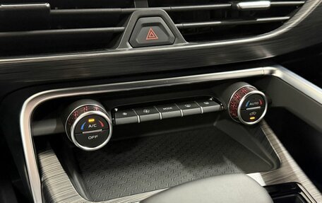 Geely Tugella FY11, 2023 год, 3 033 000 рублей, 15 фотография