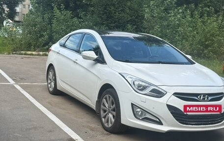 Hyundai i40 I рестайлинг, 2013 год, 900 000 рублей, 2 фотография