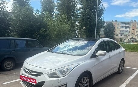 Hyundai i40 I рестайлинг, 2013 год, 900 000 рублей, 8 фотография