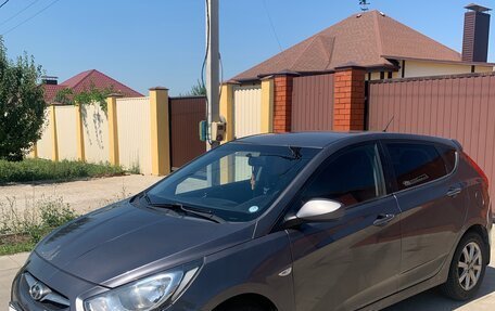 Hyundai Solaris II рестайлинг, 2011 год, 469 000 рублей, 8 фотография