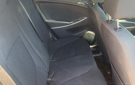 Hyundai Solaris II рестайлинг, 2011 год, 469 000 рублей, 11 фотография