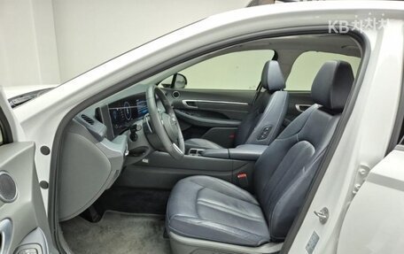 Hyundai Sonata VIII, 2023 год, 3 100 000 рублей, 11 фотография